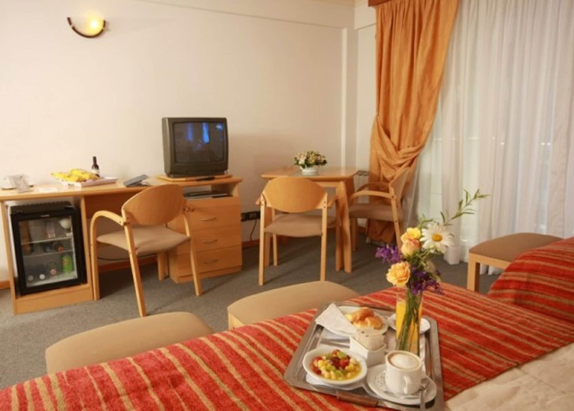 Hotel Ayres Del Nahuel Bariloche Buitenkant foto